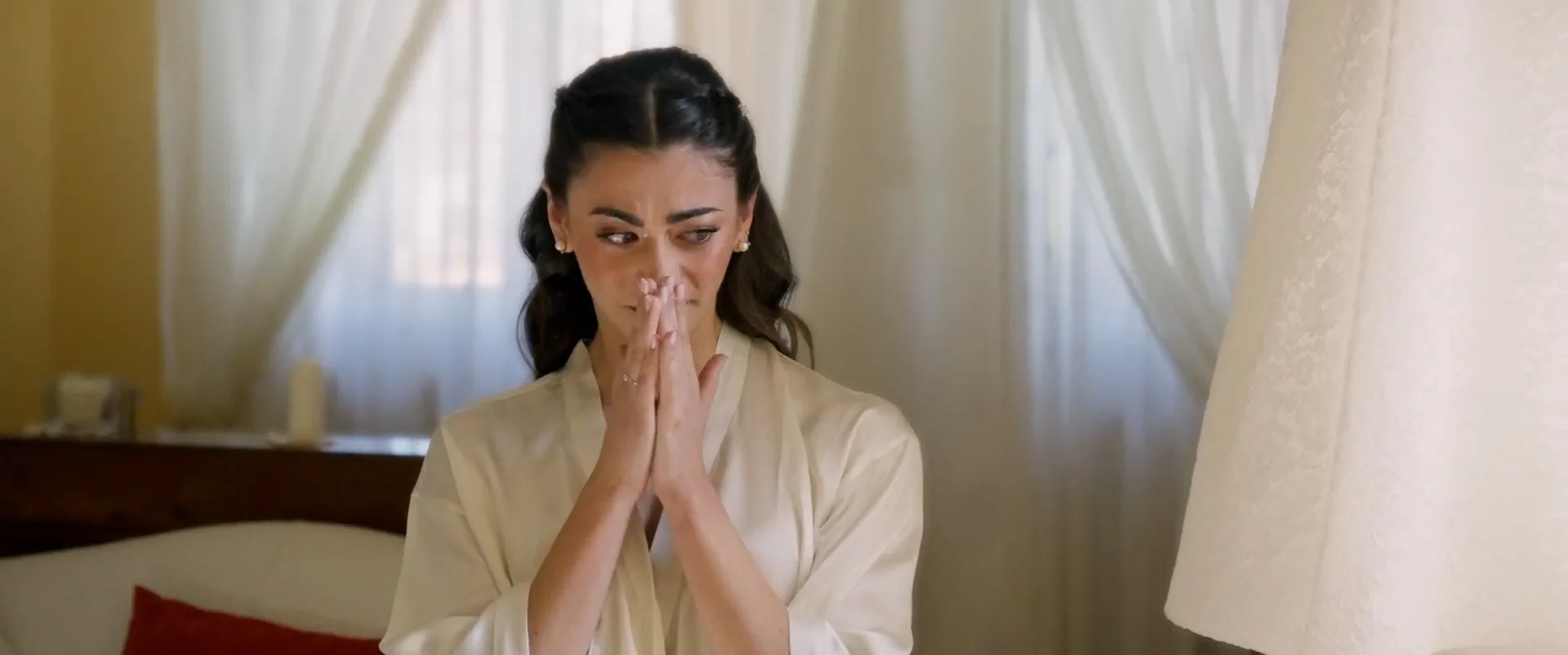 Matilde moved while getting ready, a frame from Matilde and Federico’s wedding film