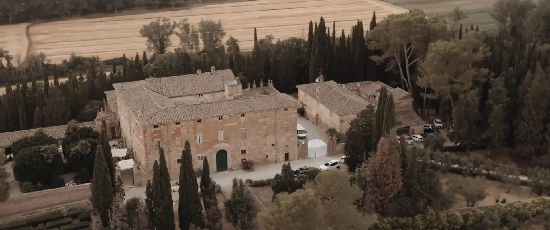 Villa di Montefreddo, a historic wedding villa near Perugia